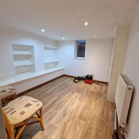Cosyhomestay Evesham Spacious Home W/Free Parking & Wifi Exterior photo