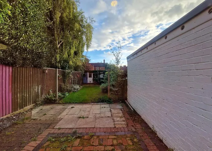 Cosyhomestay Evesham Spacious Home W/Free Parking & Wifi